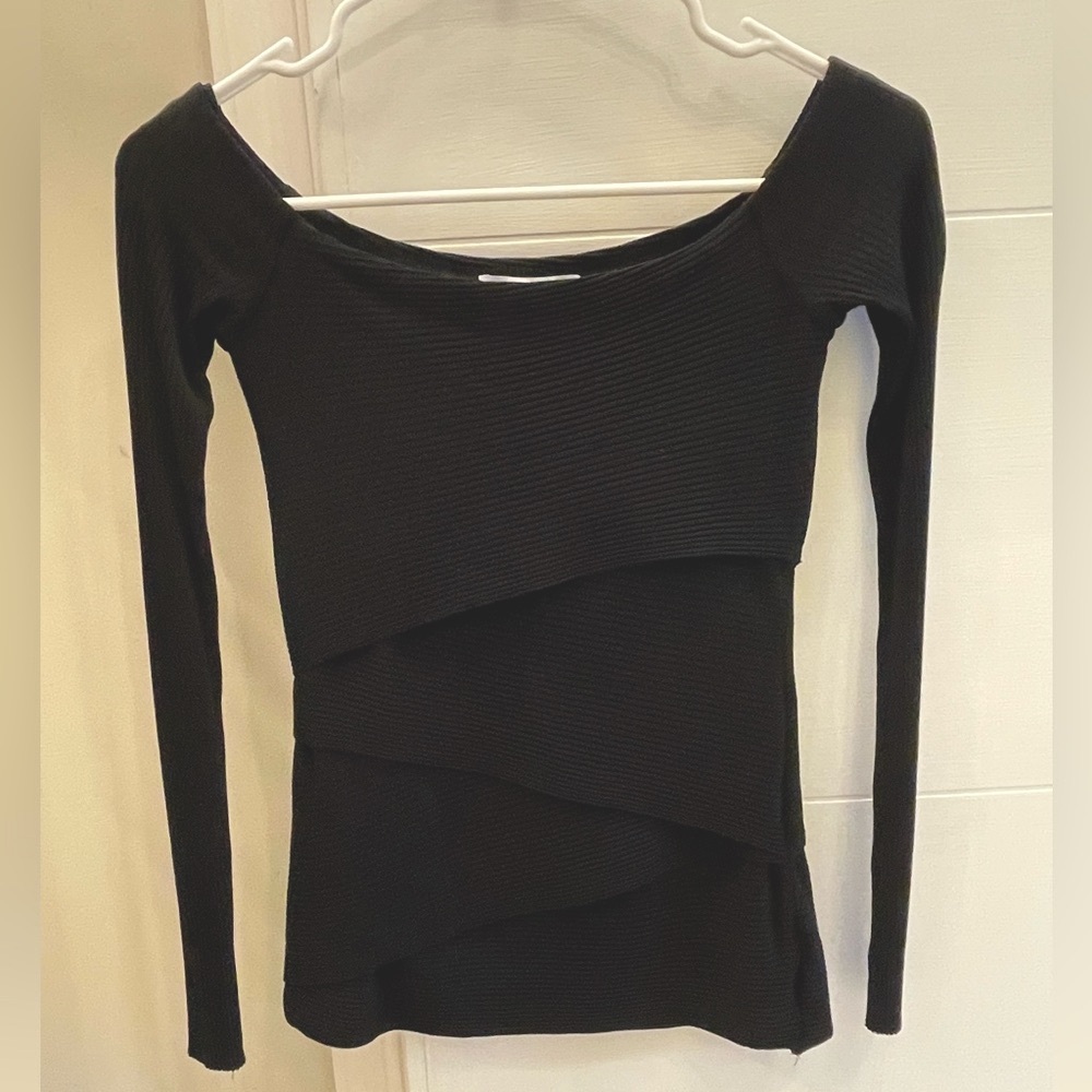 BAILEY / 44 Gorgeous Layered Form Fitting Tiered Ribbed Top